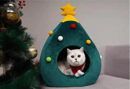 Best Christmas cat lovely house